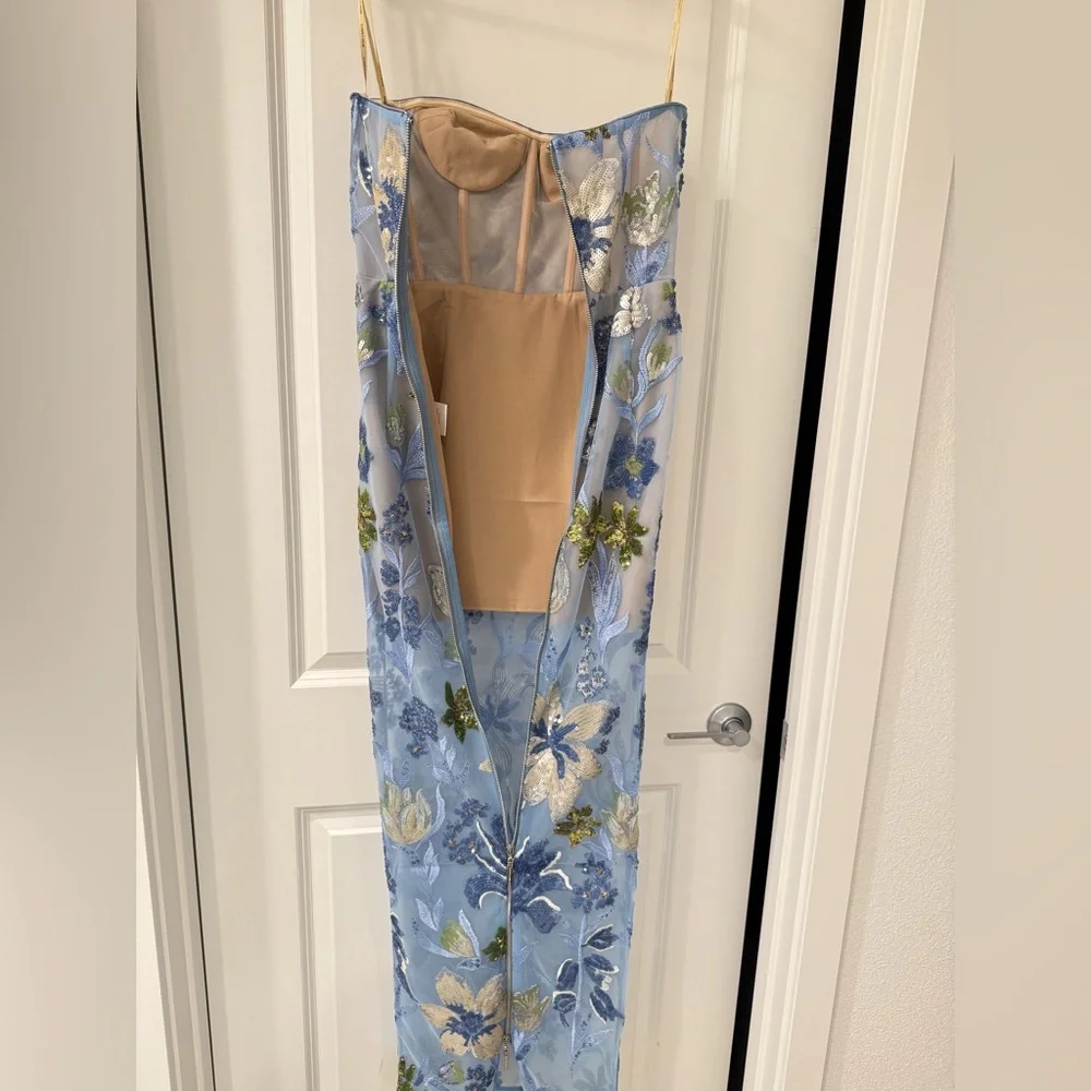 NWOT Bronx and Banco Dahlia Sequin Floral Column Gown IN Baby Blue - Picture 14 of 16